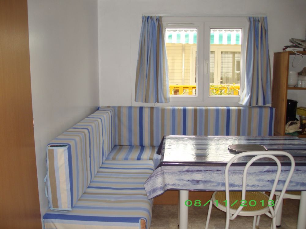 salon d'angle/cuisine