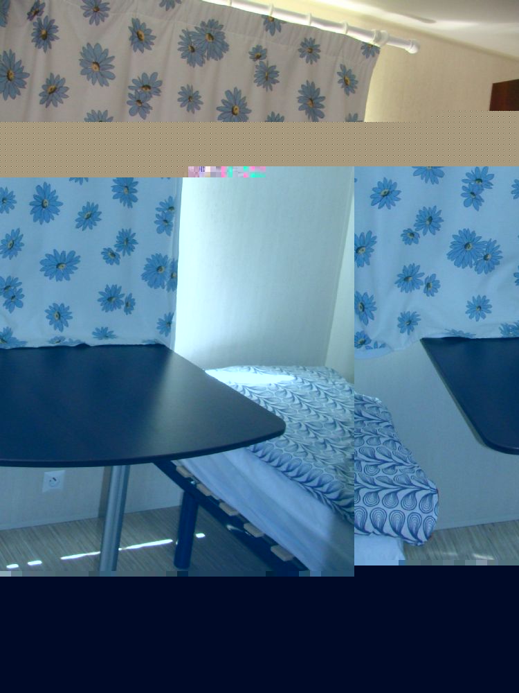 chambre 2 (table amovible)